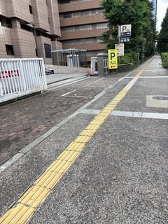 御茶ノ水駅周辺の東京科学大学病院駐車場