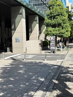 御茶ノ水駅周辺の三井住友海上駿河台新館駐車場